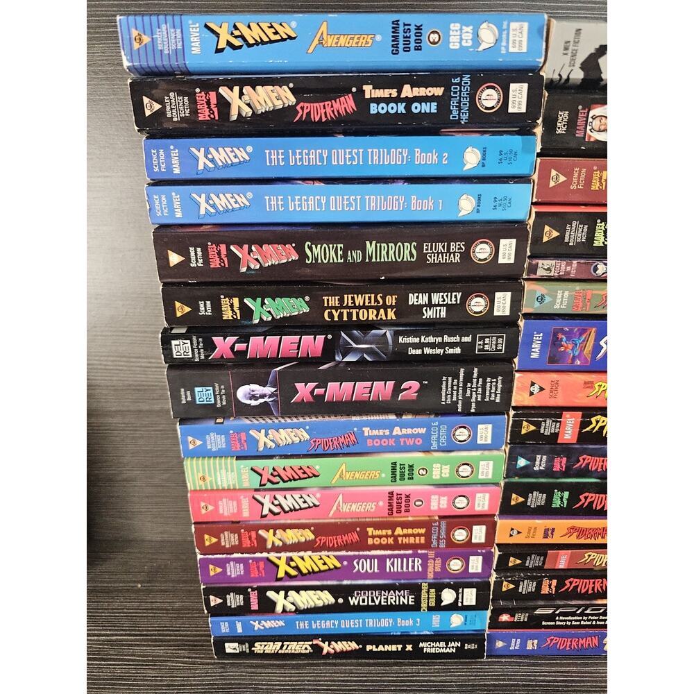 Huge Lot Of 44 Marvel Paperback Book 90s 00s X-Men Spiderman Fantastic 4 Vintage - Picture 4 of 4